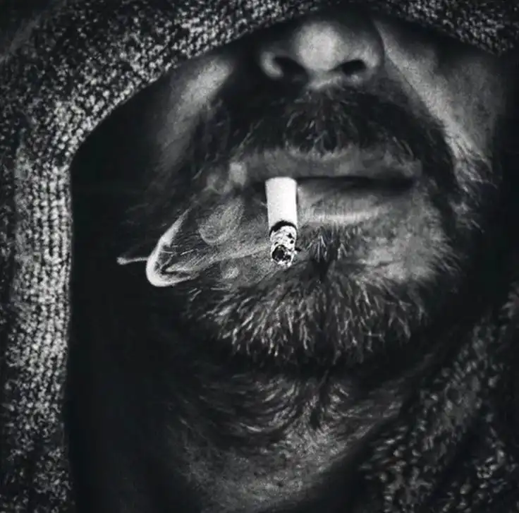 cigarette photo